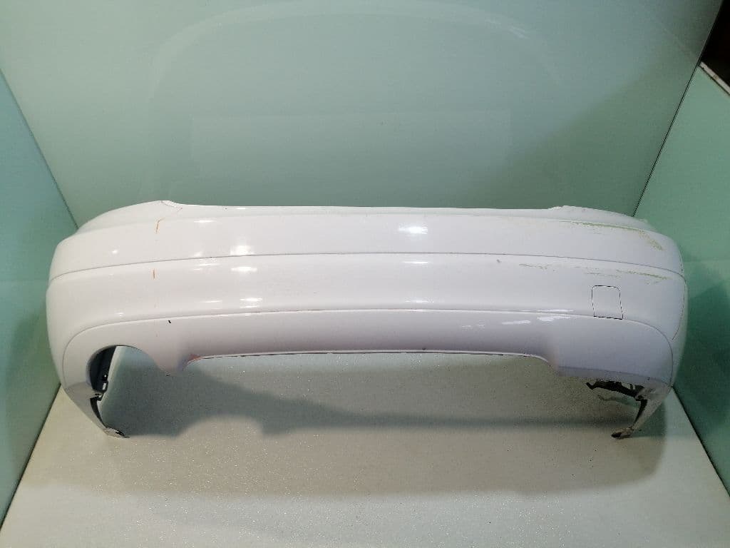 Paragolpes trasero MERCEDES-BENZ CLASE C (W203) BERLINA