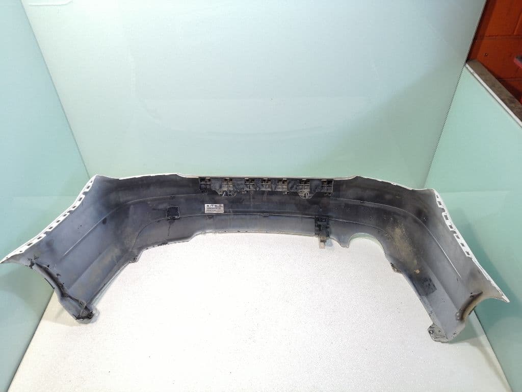Paragolpes trasero MERCEDES-BENZ CLASE C (W203) BERLINA 3