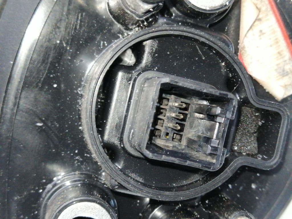 Retrovisor derecho KIA RIO 3