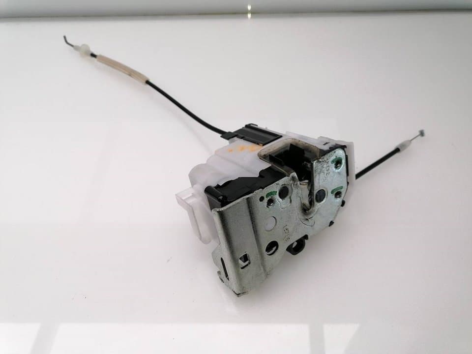 Cerradura puerta delantera derecha OPEL CORSA E