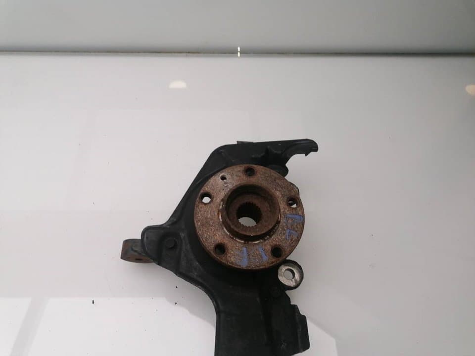 Mangueta delantera derecha OPEL CORSA E