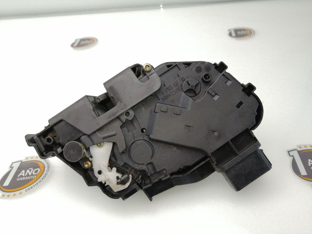 Cerradura puerta delantera derecha VOLVO S40 BERLINA 3