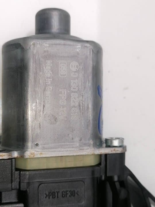 Motor elevalunas delantero derecho FORD FIESTA (CE1) 4