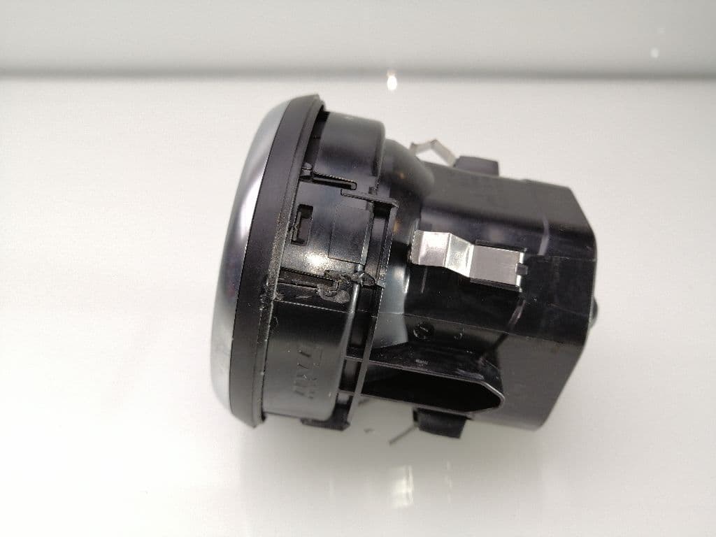 Plastico MERCEDES-BENZ CLASE A (W169) 4