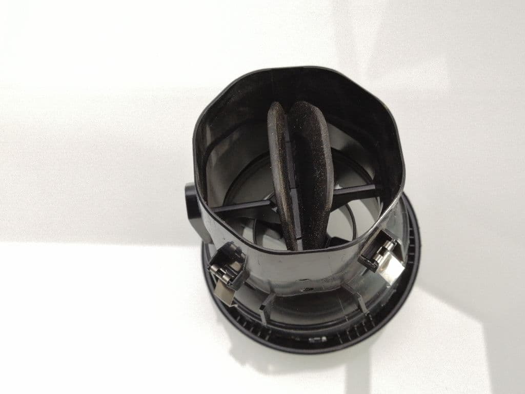 Plastico MERCEDES-BENZ CLASE A (W169) 4