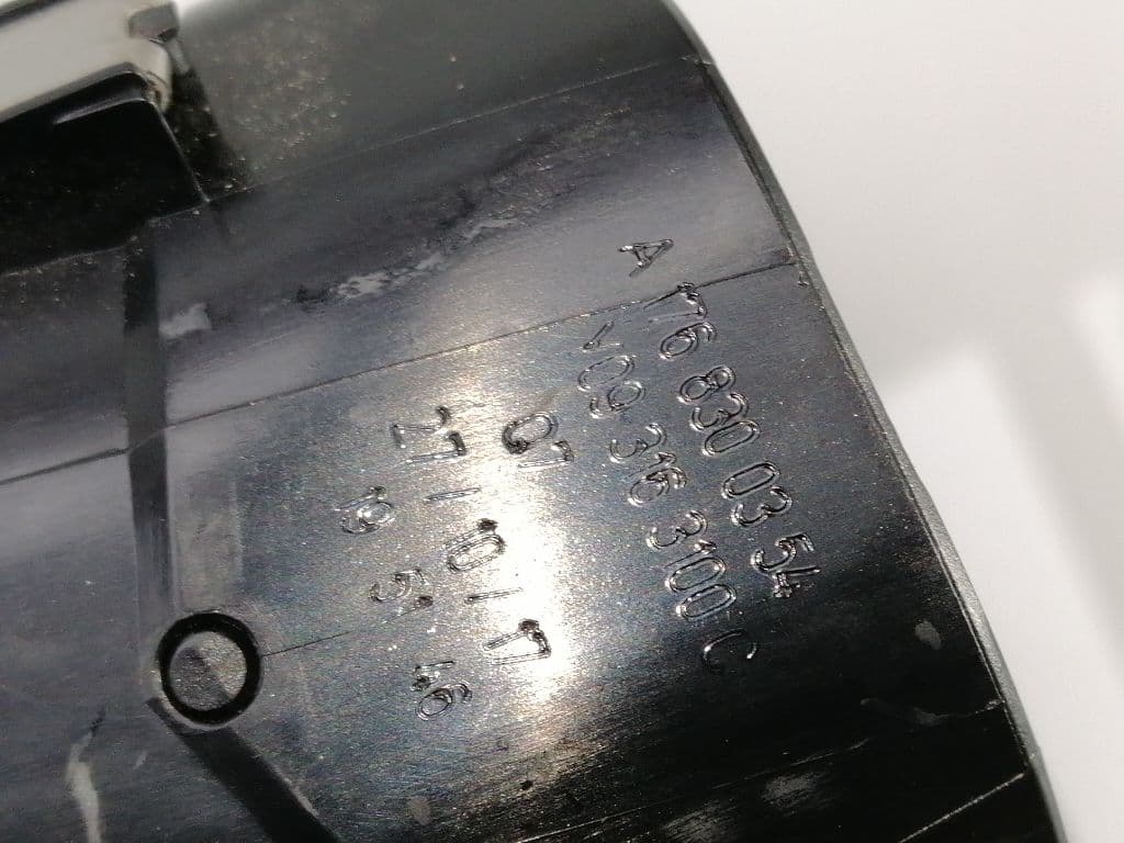 Plastico MERCEDES-BENZ CLASE A (W169) 3