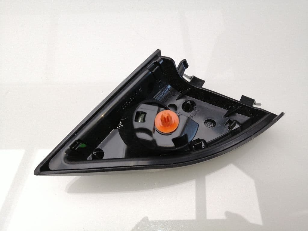 Plastico MERCEDES-BENZ CLASE A (W169) 4