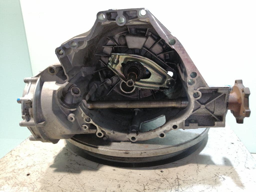 Caja cambios AUDI A4 AVANT (8E) 3