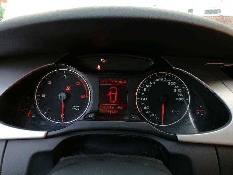 Cuadro instrumentos AUDI A4 AVANT (8E) 4