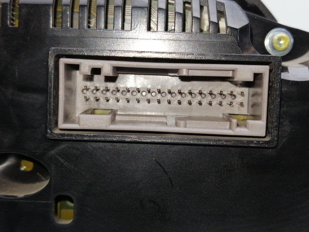 Cuadro instrumentos AUDI A4 AVANT (8E) 3