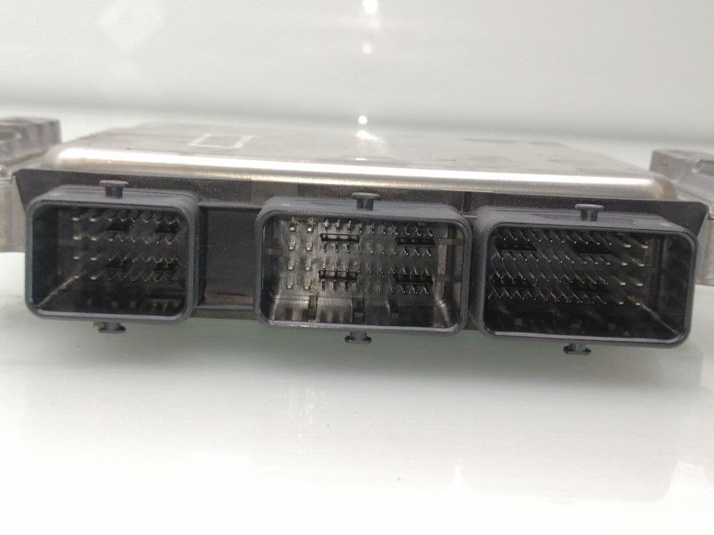 Centralita motor uce RENAULT MEGANE III SPORT TOURER 4