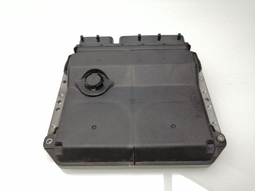 Centralita motor uce TOYOTA AVENSIS
