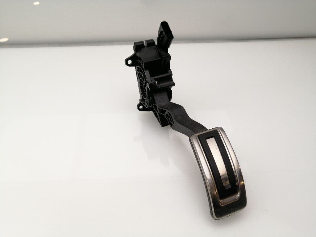 Pedal acelerador SKODA RAPID