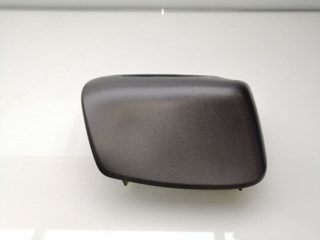 Plastico TOYOTA AYGO 5
