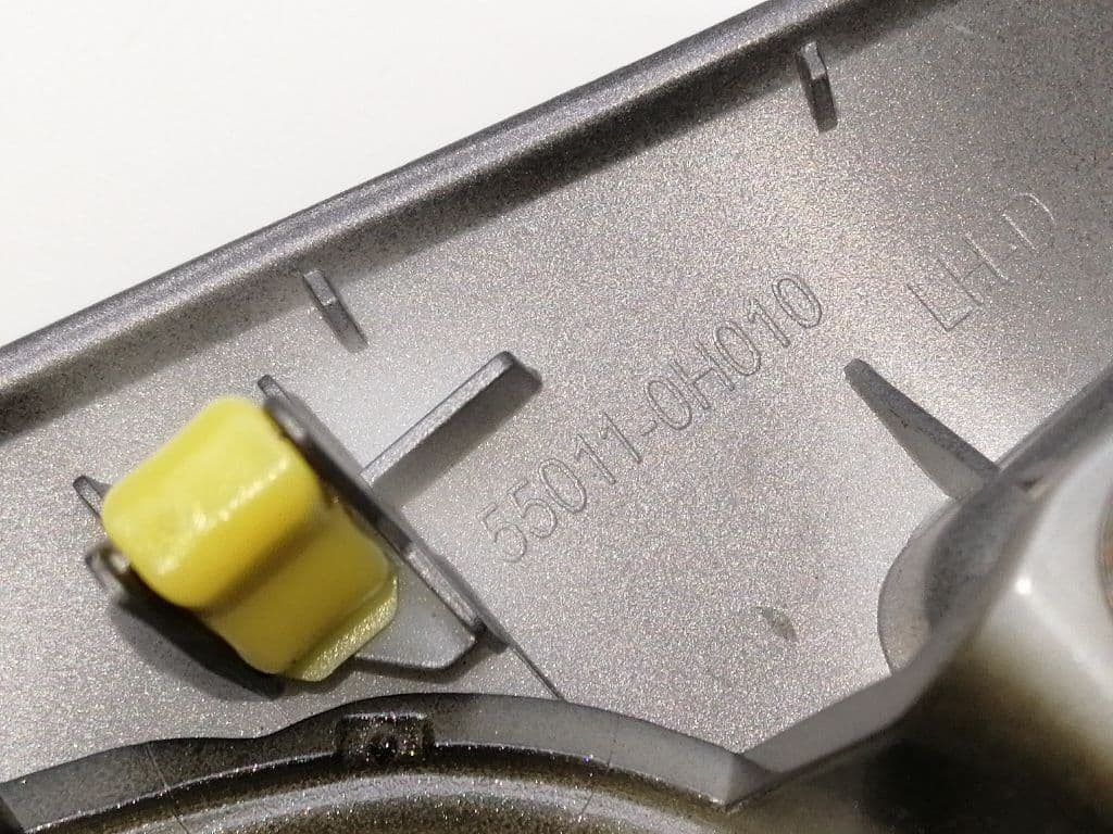Plastico TOYOTA AYGO 2