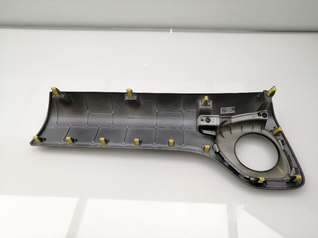 Plastico TOYOTA AYGO 2