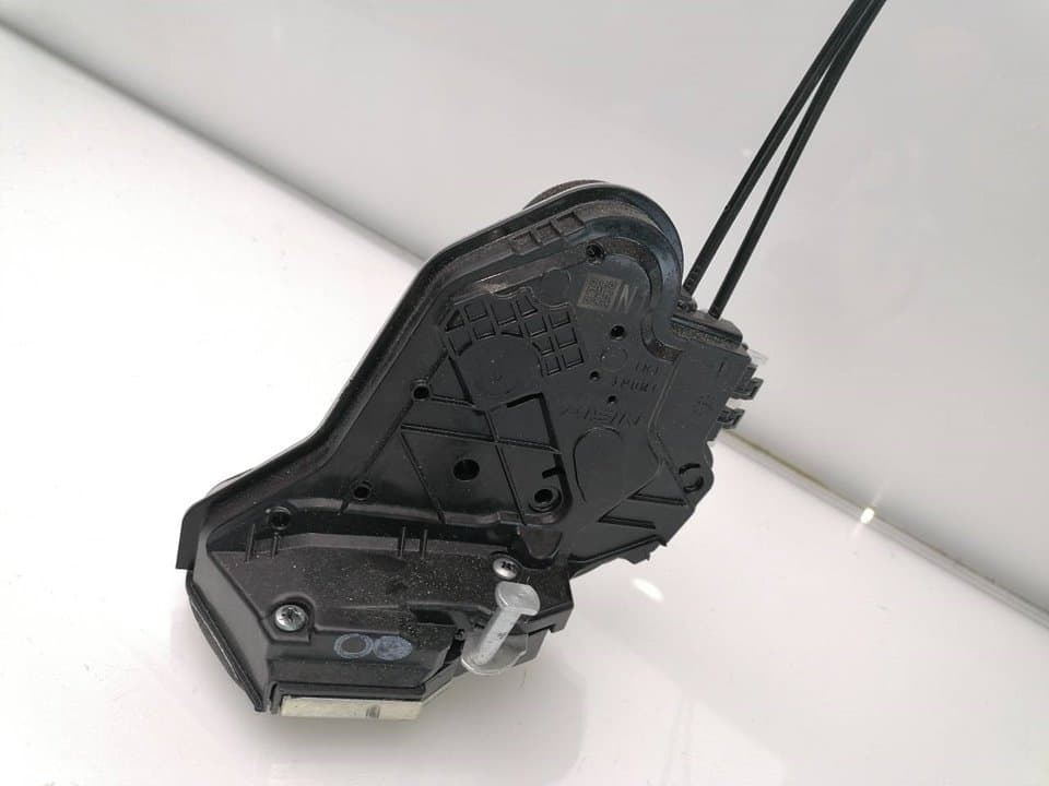 Cerradura puerta trasera derecha TOYOTA AYGO 3