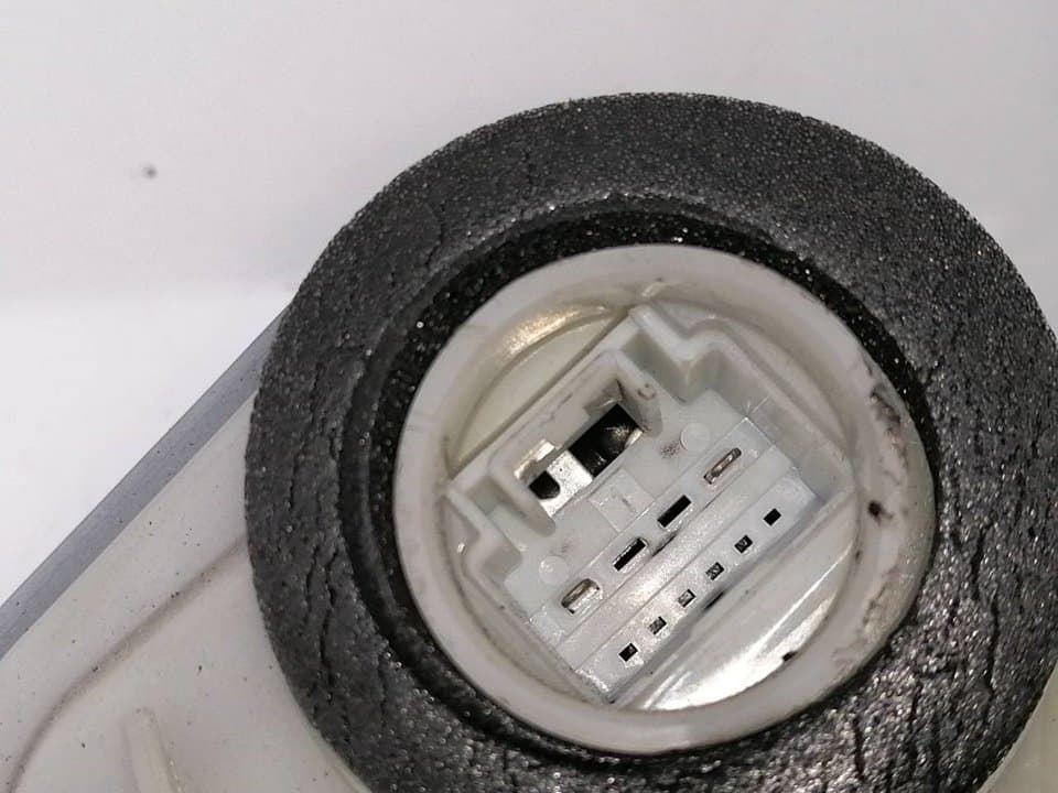 Cerradura puerta trasera izquierda TOYOTA AYGO 2