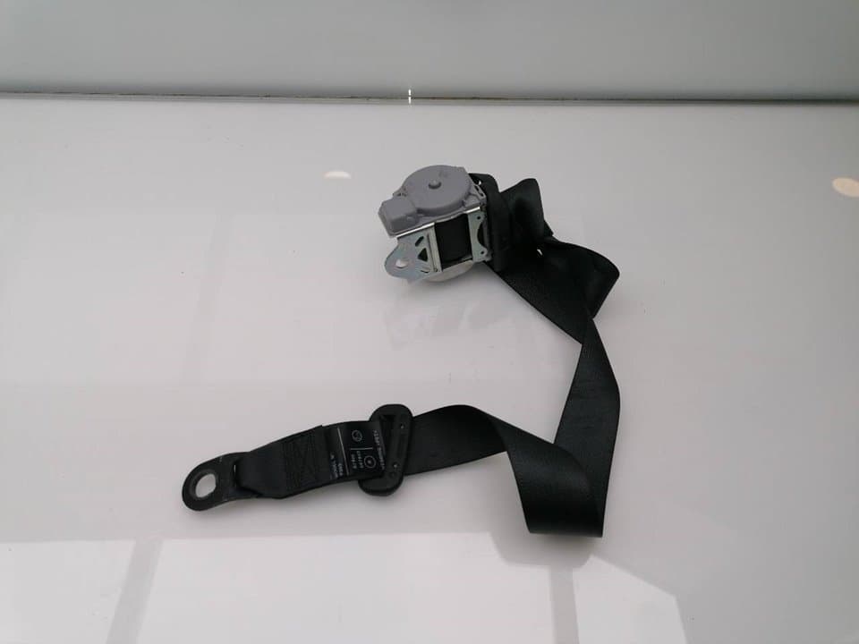 Cinturon seguridad trasero derecho TOYOTA AYGO 3