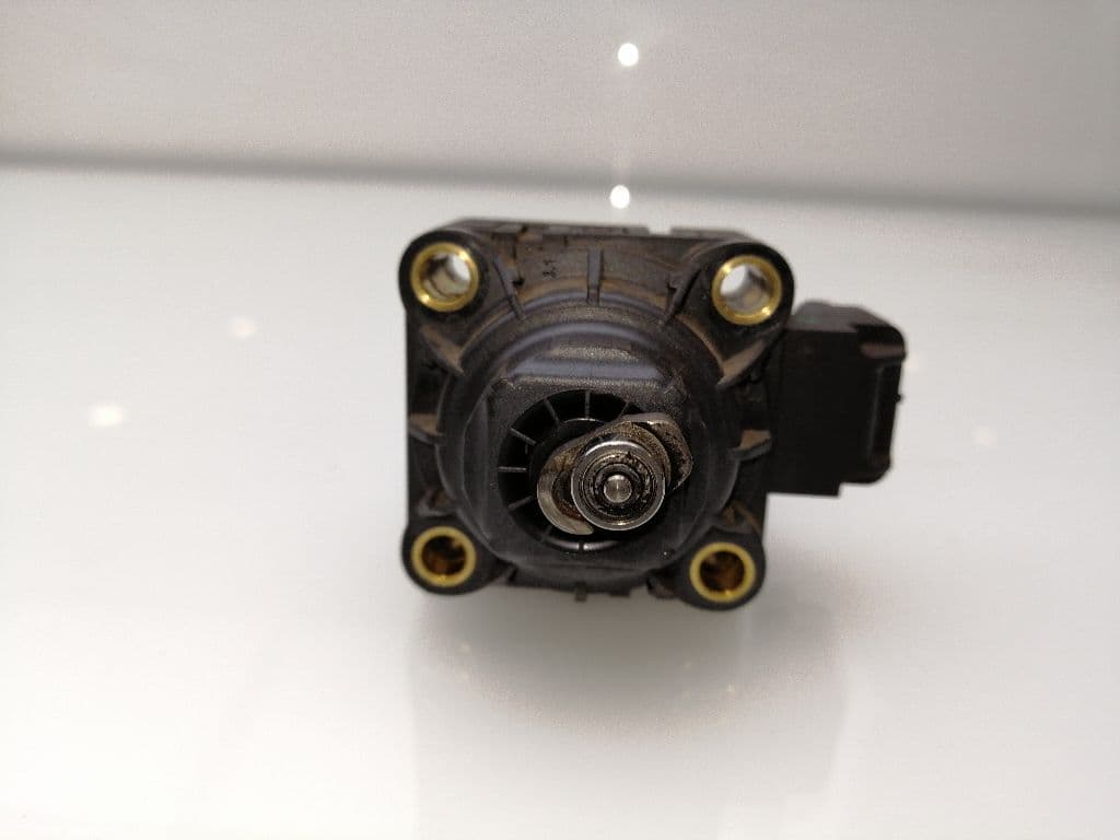 Valvula egr PEUGEOT 208 3