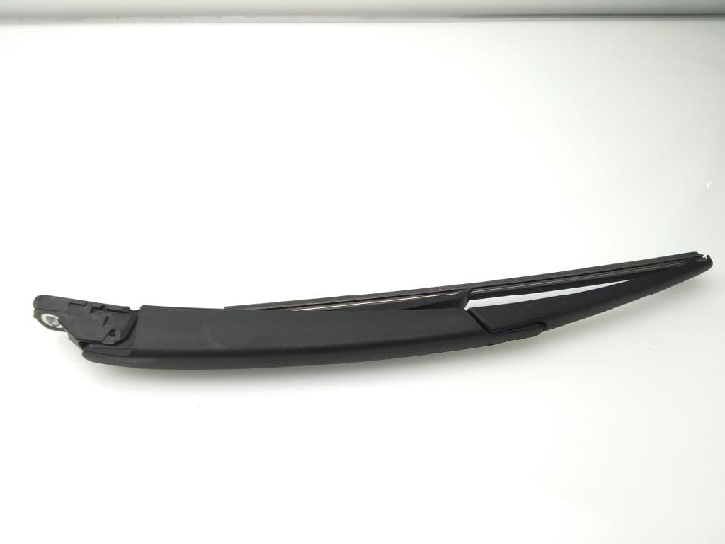 Brazo limpia trasero NISSAN JUKE (F15) 2