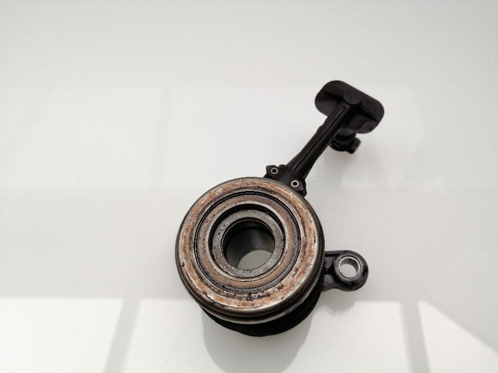 Bombin embrague NISSAN JUKE (F15)