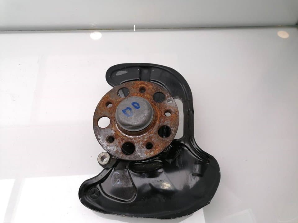 Mangueta delantera derecha MERCEDES-BENZ CLASE C (W203) BERLINA