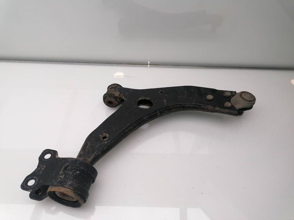 Brazo suspension inferior delantero izquierdo FORD KUGA 4