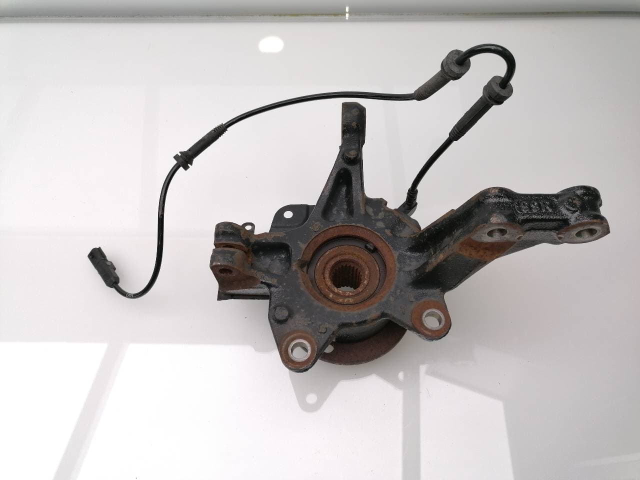 Mangueta delantera izquierda RENAULT CLIO IV 4
