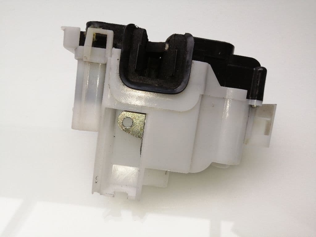 Cerradura puerta delantera derecha FIAT FIORINO 3