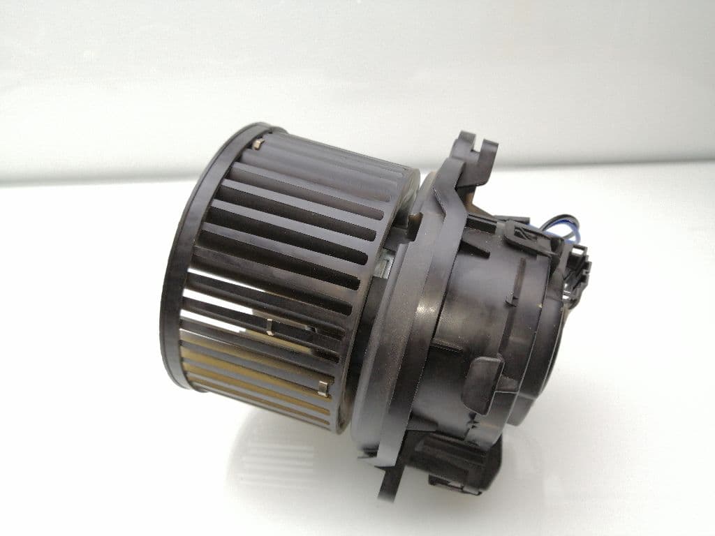 Motor calefaccion RENAULT MEGANE IV BERLINA 5P 4