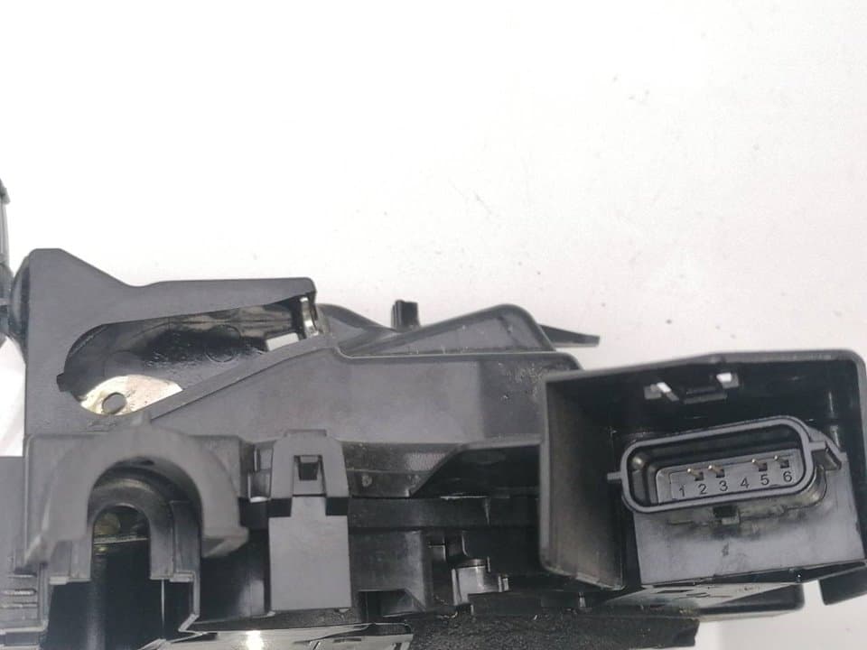Cerradura puerta delantera derecha RENAULT MEGANE IV BERLINA 5P 4