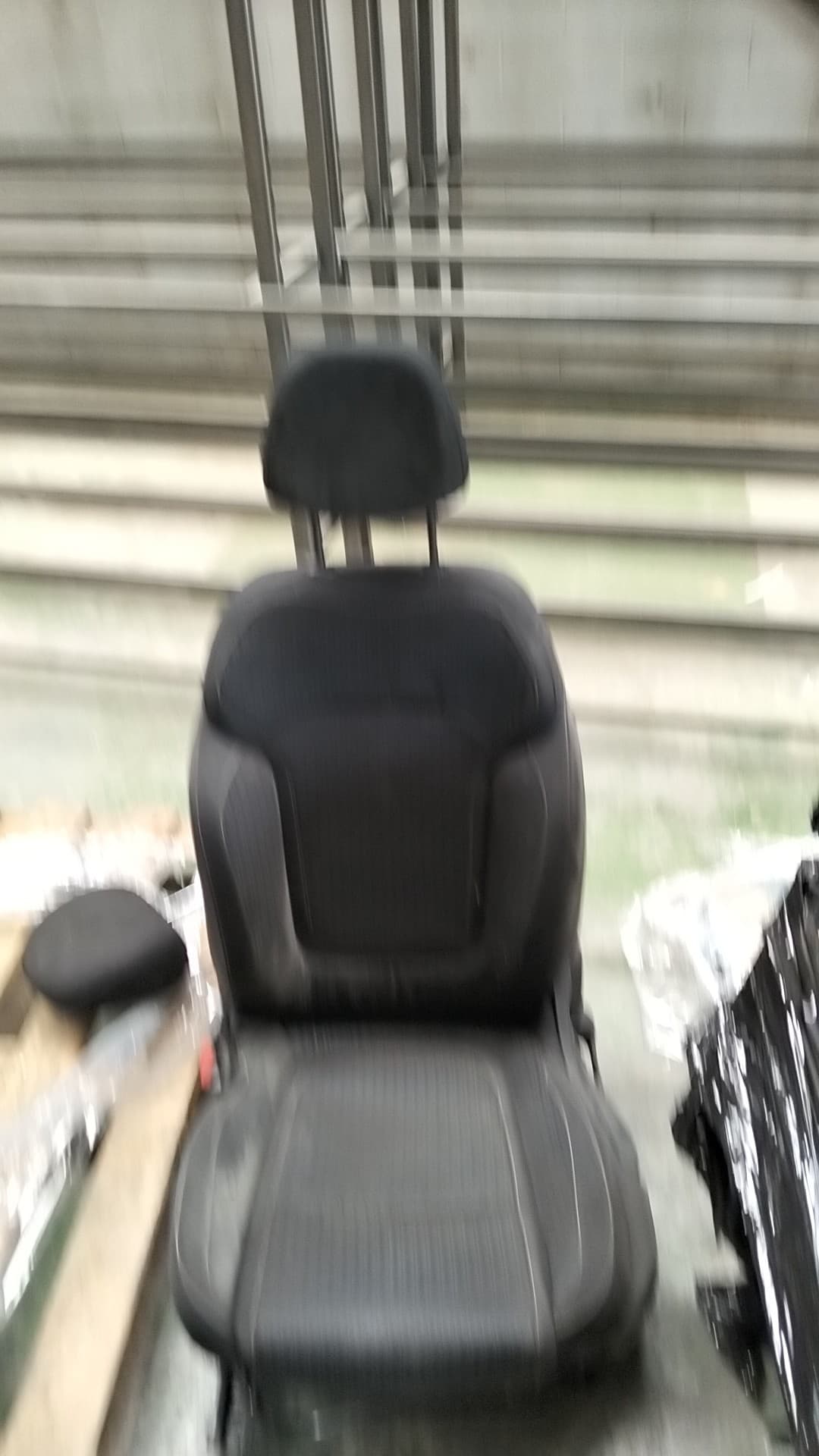 Asiento delantero izquierdo RENAULT MEGANE IV BERLINA 5P