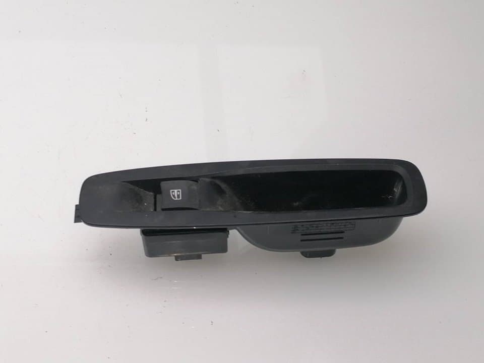 Mando elevalunas trasero derecho RENAULT MEGANE IV BERLINA 5P