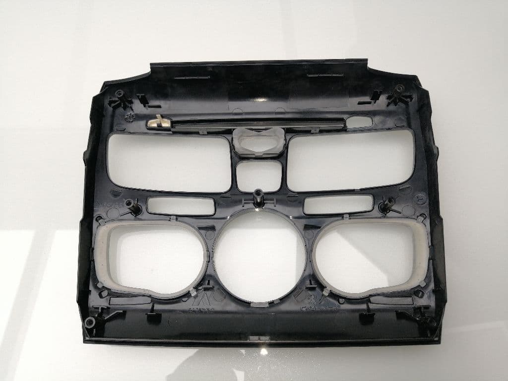 Plastico CITROEN C4 BERLINA 2
