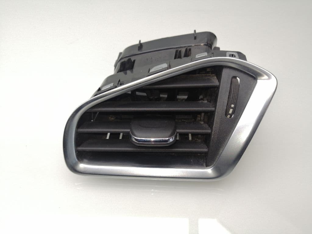 Plastico CITROEN C4 BERLINA