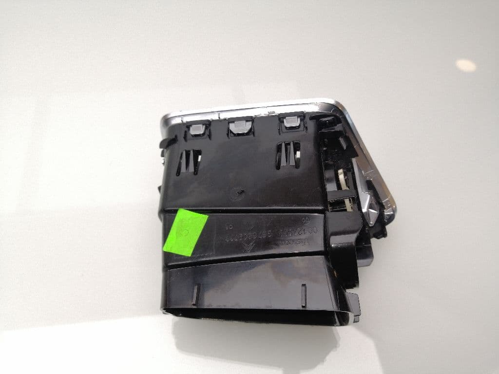 Plastico CITROEN C4 BERLINA 3