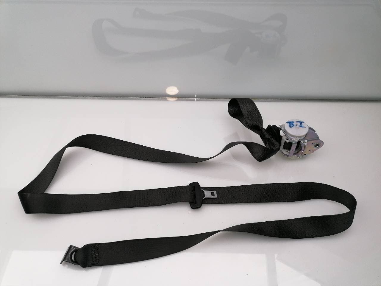Cinturon seguridad trasero izquierdo OPEL ADAM 4