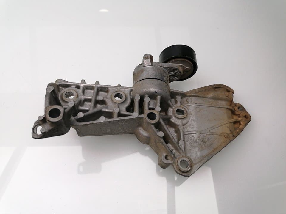 Soporte alternador DACIA DUSTER 2