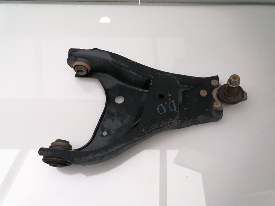 Brazo suspension inferior delantero derecho DACIA DUSTER