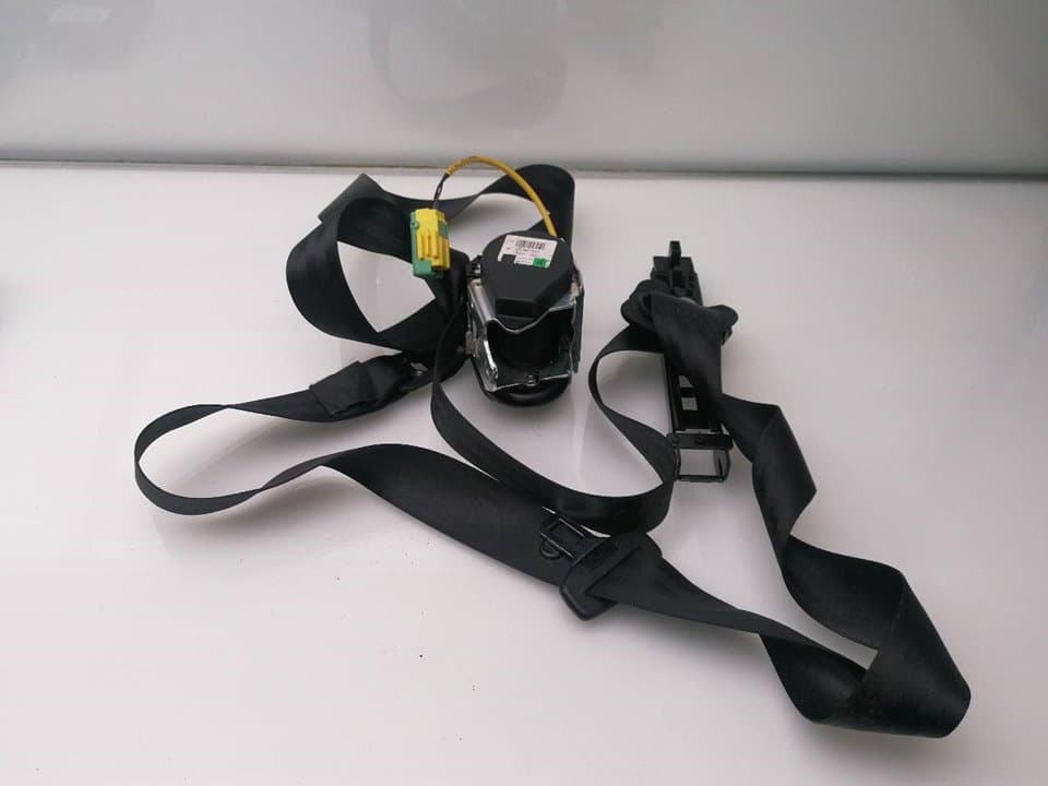 Cinturon seguridad delantero derecho VOLKSWAGEN TOUAREG (7L6)