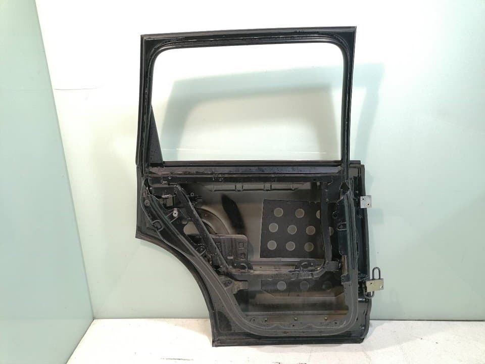 Puerta trasera izquierda VOLKSWAGEN TOUAREG (7L6) 3
