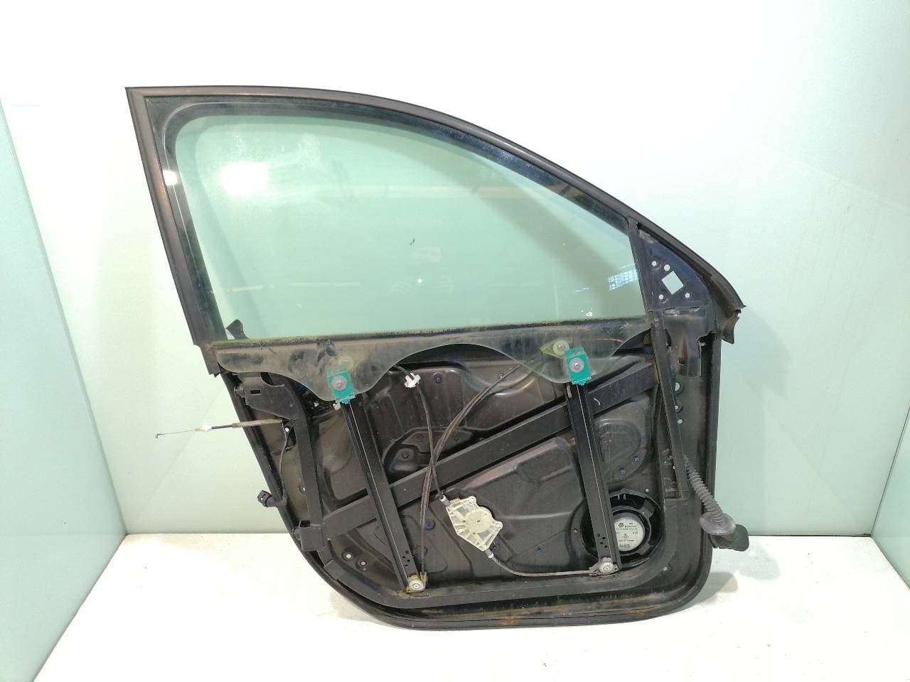 Elevalunas delantero derecho VOLKSWAGEN TOUAREG (7L6)