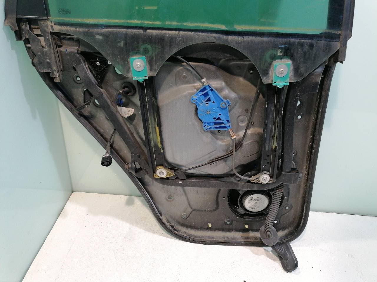Elevalunas trasero derecho VOLKSWAGEN TOUAREG (7L6) 4