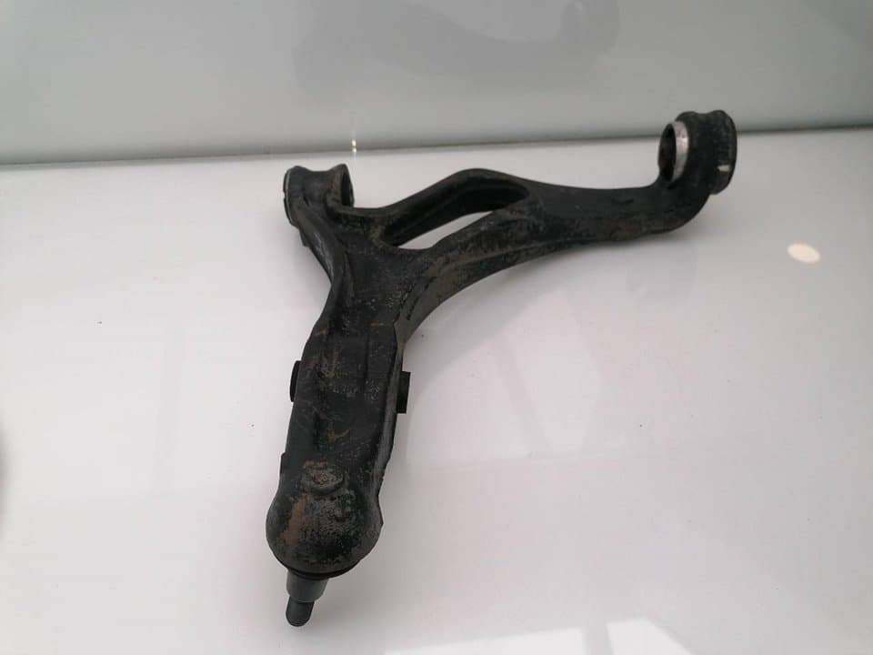 Brazo suspension inferior delantero izquierdo VOLKSWAGEN TOUAREG (7L6) 3