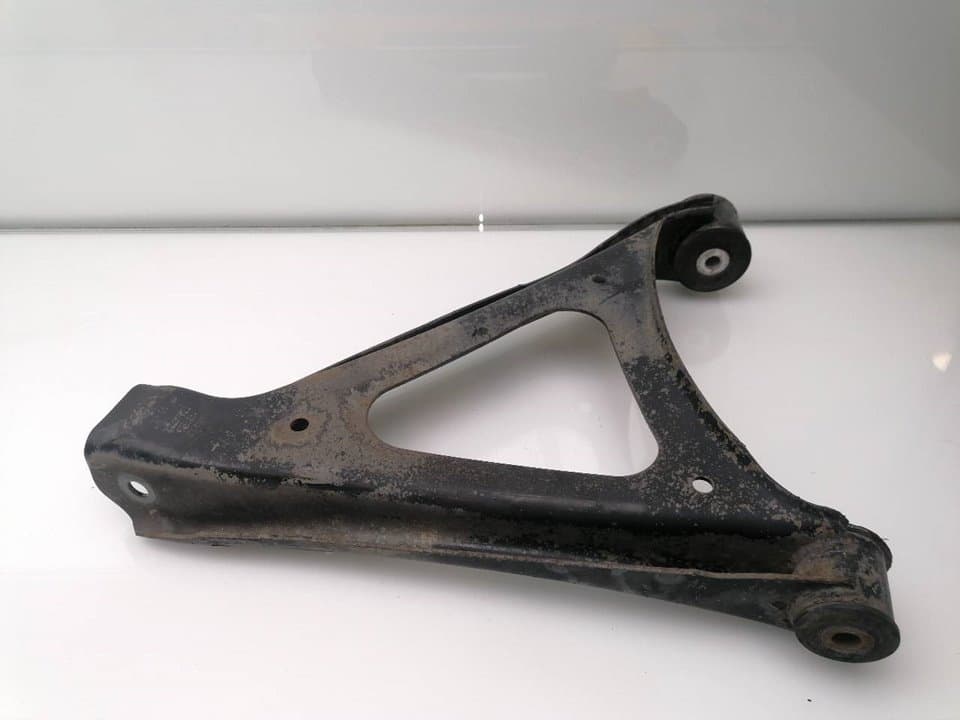 Brazo suspension inferior trasero derecho VOLKSWAGEN TOUAREG (7L6) 2