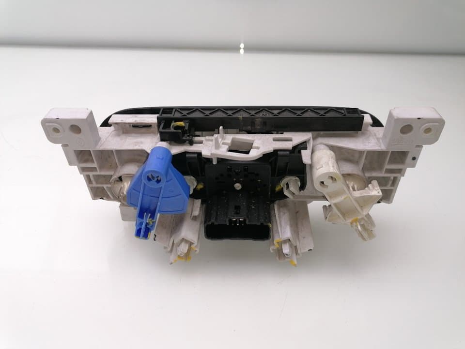 Recambio DACIA LOGAN ref. N106278B 2