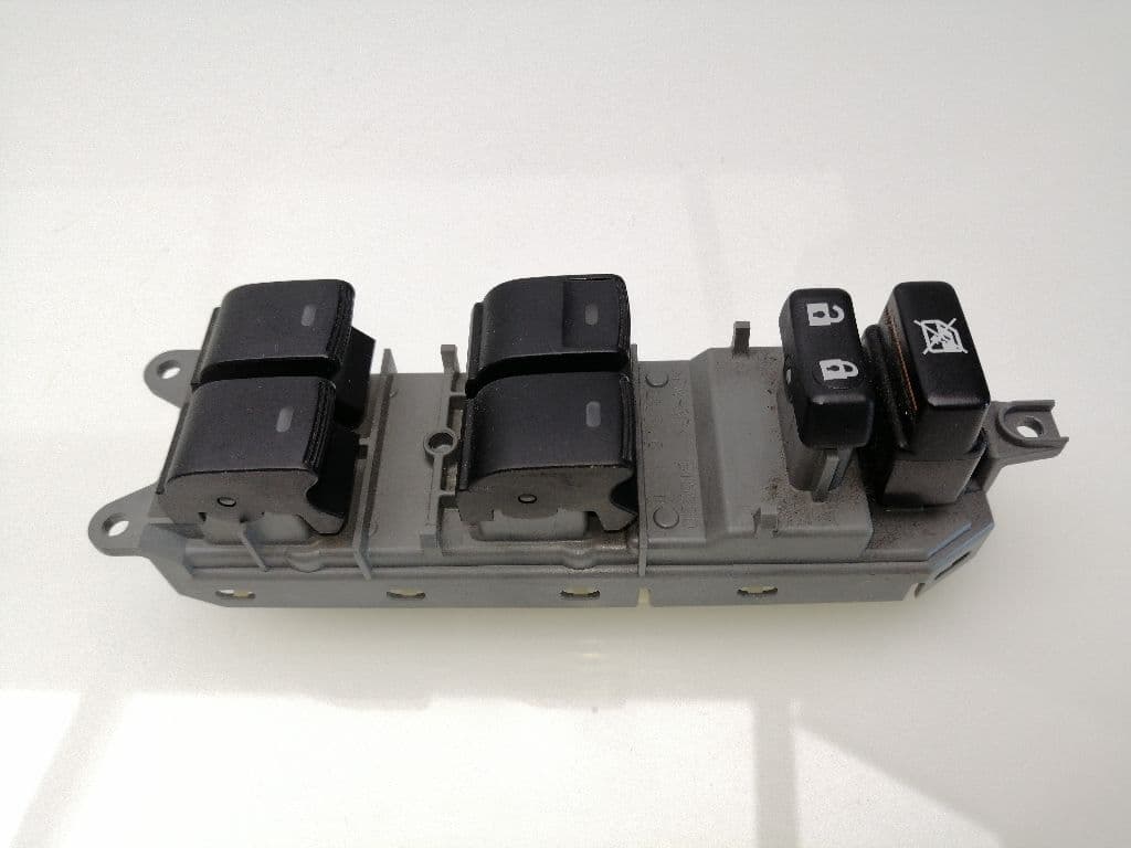 Mando elevalunas delantero izquierdo TOYOTA AURIS