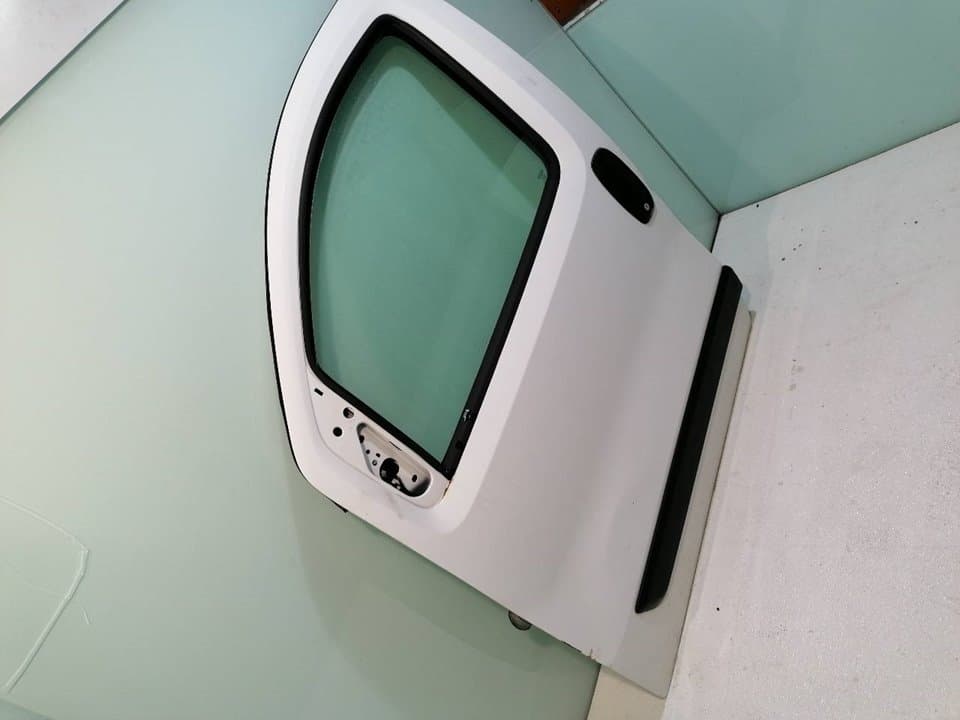 Puerta delantera izquierda FIAT FIORINO 4