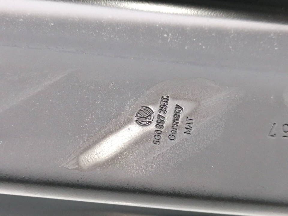Refuerzo paragolpes trasero VOLKSWAGEN GOLF VII LIM. 3